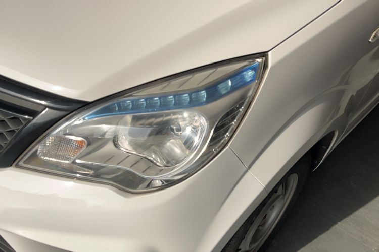 Used HYOSOW H2 2016 H2E 1.5L Classic Model BJ415A Left Front Headlight