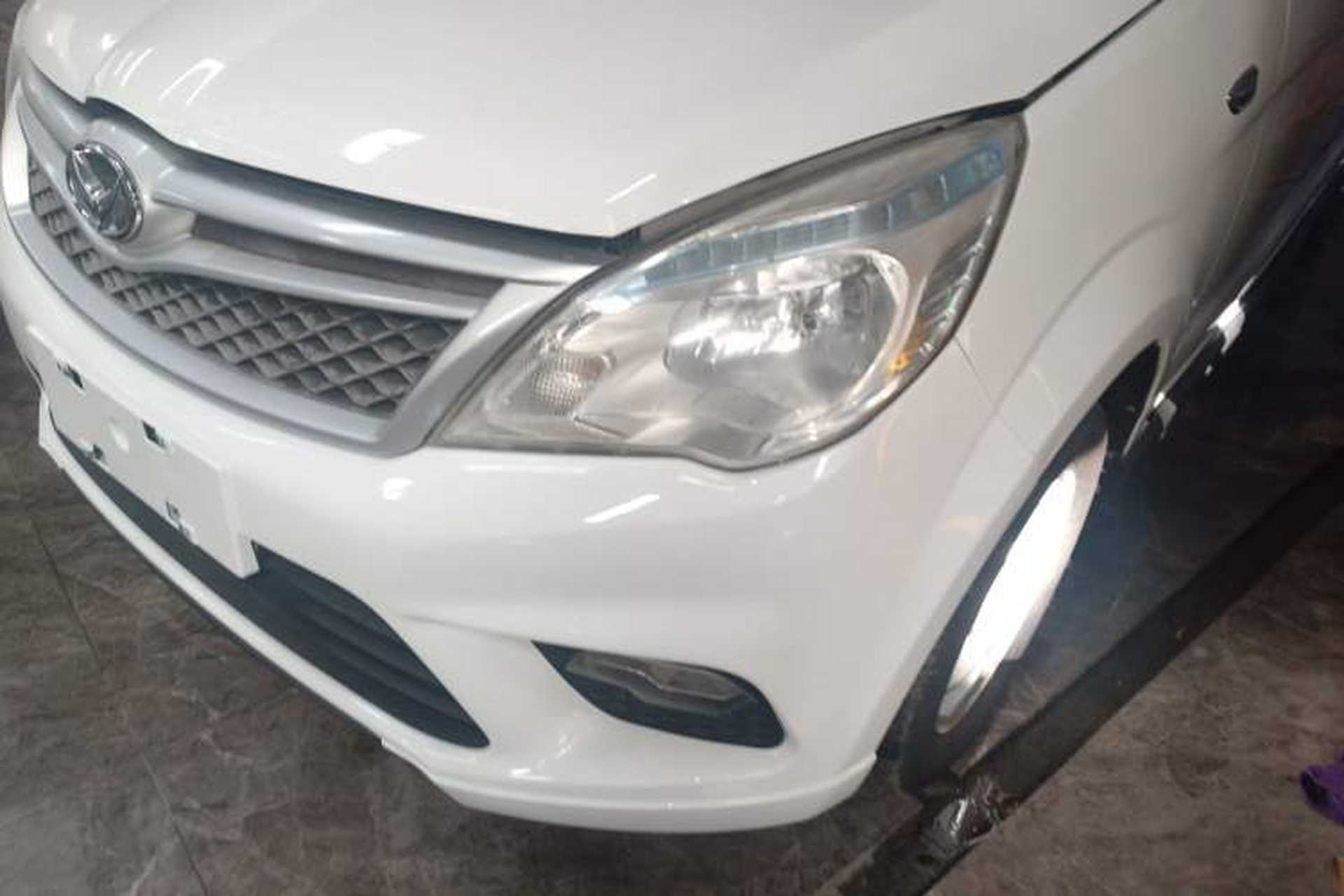 Used HYOSOW H2 2016 H2E 1.5L Elite Model BJ415B Left Front Headlight