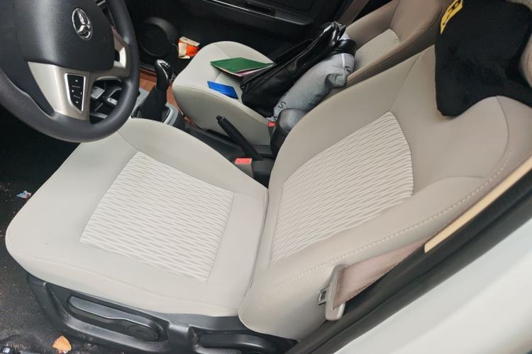 Used HYOSOW H2 2016 H2E 1.5L Elite Model BJ415B Left Front Seat