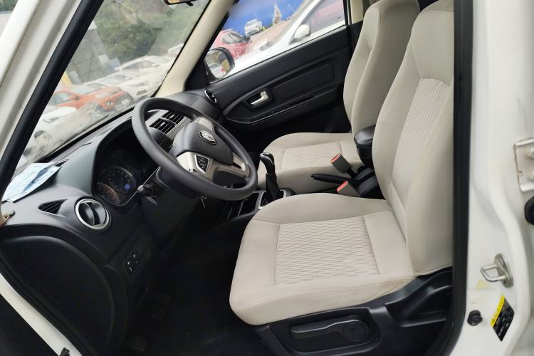 Used HYOSOW H2 2016 H2E 1.5L Elite Model BJ415B Left Front Seat