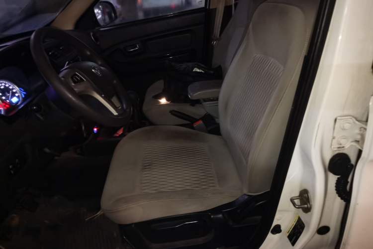 Used HYOSOW H2 2016 H2E 1.5L Elite Model BJ415B Left Front Seat