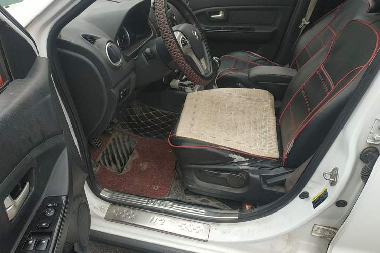 Used HYOSOW H2 2016 H2E 1.5L Elite Model BJ415B Left Front Seat