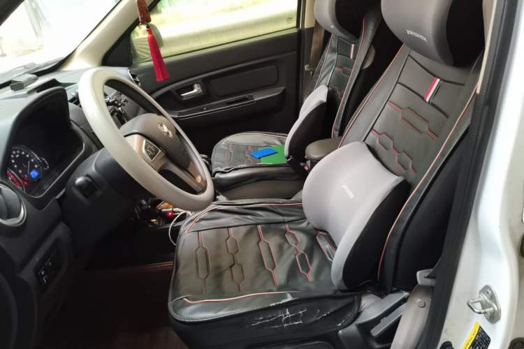 Used HYOSOW H2 2016 H2E 1.5L Elite Model BJ415B Left Front Seat