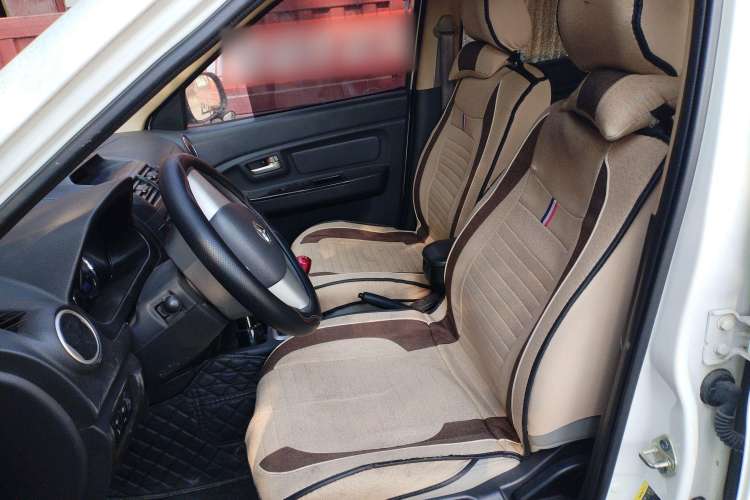 Used HYOSOW H2 2016 H2E 1.5L Fashion Model BJ415B Left Front Seat