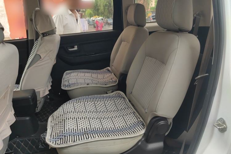 Used HYOSOW H2 2016 H2E 1.5L Elite Model BJ415B Left Rear Seat