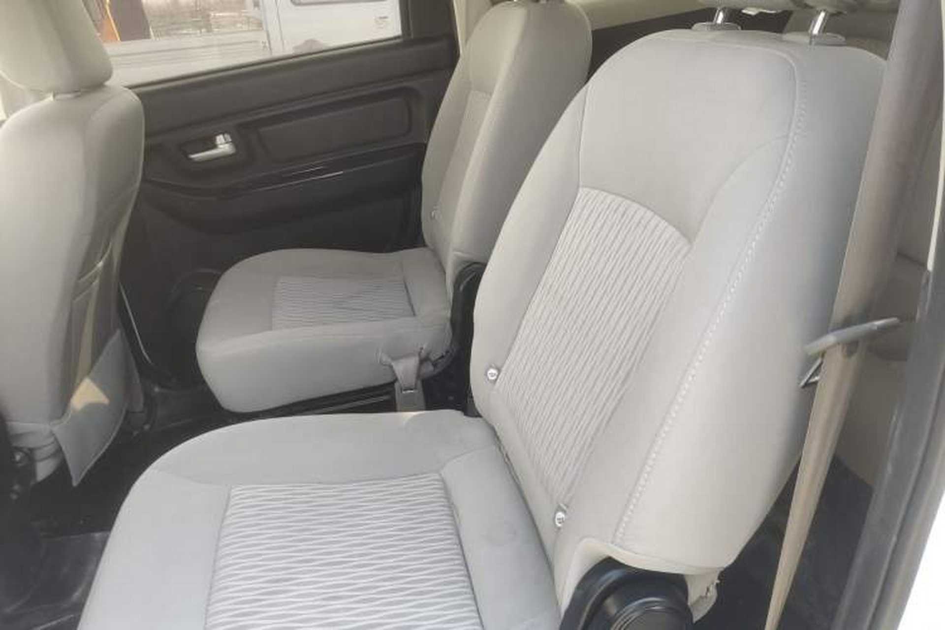 Used HYOSOW H2 2016 H2E 1.5L Elite Model BJ415B Left Rear Seat