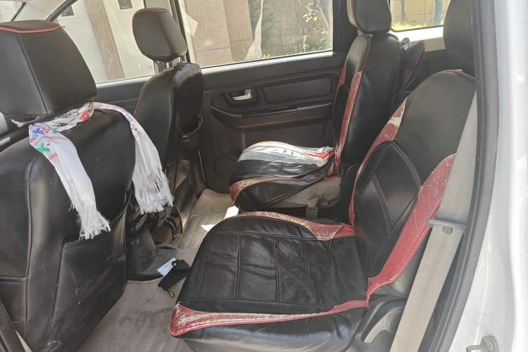 Used HYOSOW H2 2016 H2E 1.5L Elite Model BJ415B Left Rear Seat