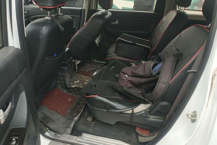 Used HYOSOW H2 2016 H2E 1.5L Elite Model BJ415B Left Rear Seat