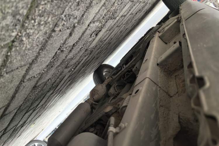 Used HYOSOW H2 2016 H2E 1.5L Elite Model BJ415B Left Side Sill