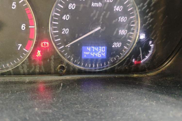 Used HYOSOW H2 2016 H2E 1.5L Classic Model BJ415A Odometer Close Up