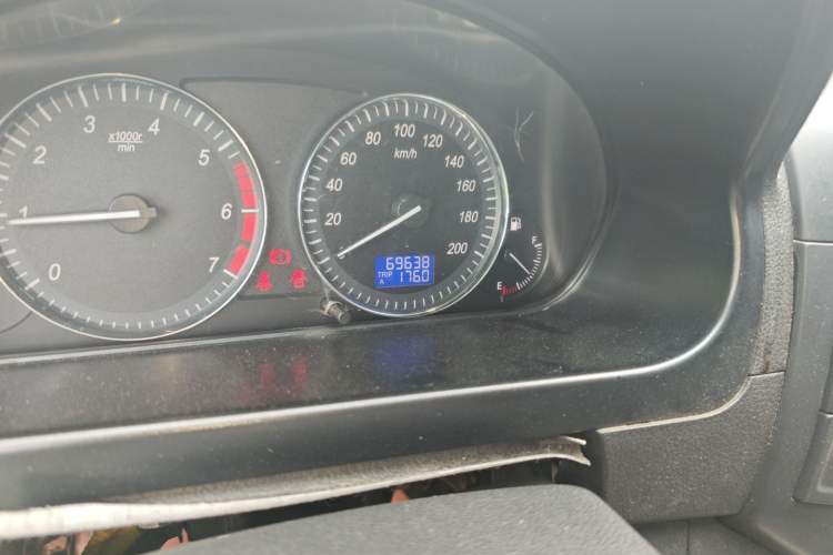 Used HYOSOW H2 2016 H2E 1.5L Elite Model BJ415B Odometer Close Up