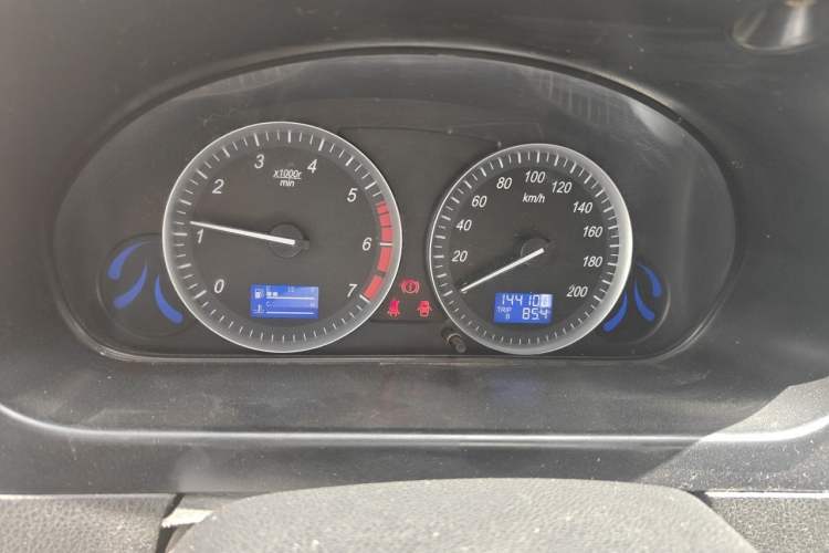 Used HYOSOW H2 2016 H2E 1.5L Elite Model BJ415B Odometer Close Up