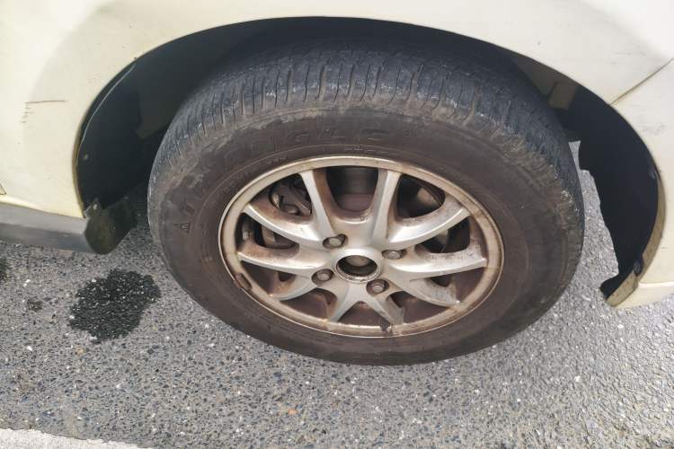 Used HYOSOW H2 2016 H2E 1.5L Elite Model BJ415B Right Front Wheel Hub