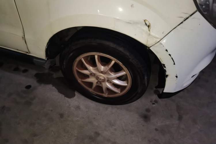 Used HYOSOW H2 2016 H2E 1.5L Elite Model BJ415B Right Front Wheel Hub