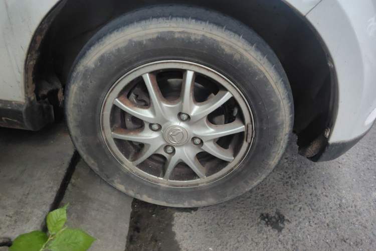 Used HYOSOW H2 2016 H2E 1.5L Elite Model BJ415B Right Front Wheel Hub