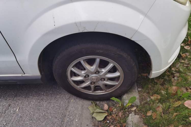 Used HYOSOW H2 2016 H2E 1.5L Elite Model BJ415B Right Front Wheel Hub