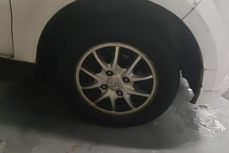 Used HYOSOW H2 2016 H2E 1.5L Elite Model BJ415B Right Front Wheel Hub