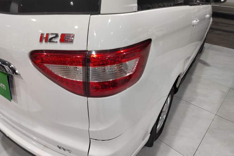 Used HYOSOW H2 2016 H2E 1.5L Elite Model BJ415B Right Rear Taillight