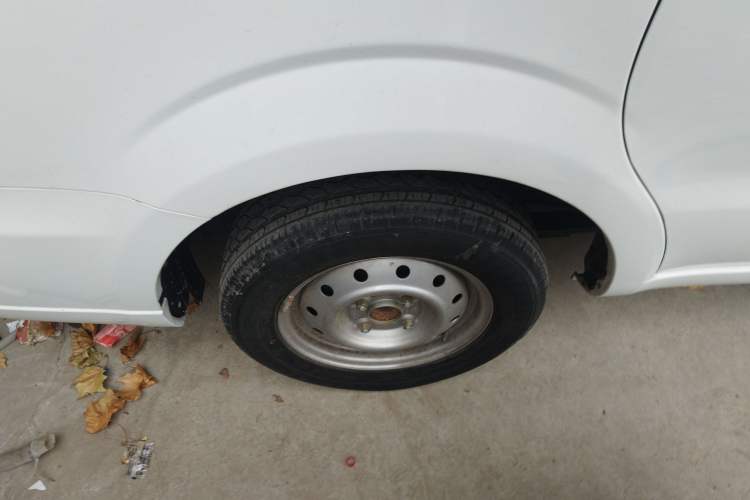Used HYOSOW H2 2016 H2E 1.5L Classic Model BJ415A Right Rear Wheel Hub