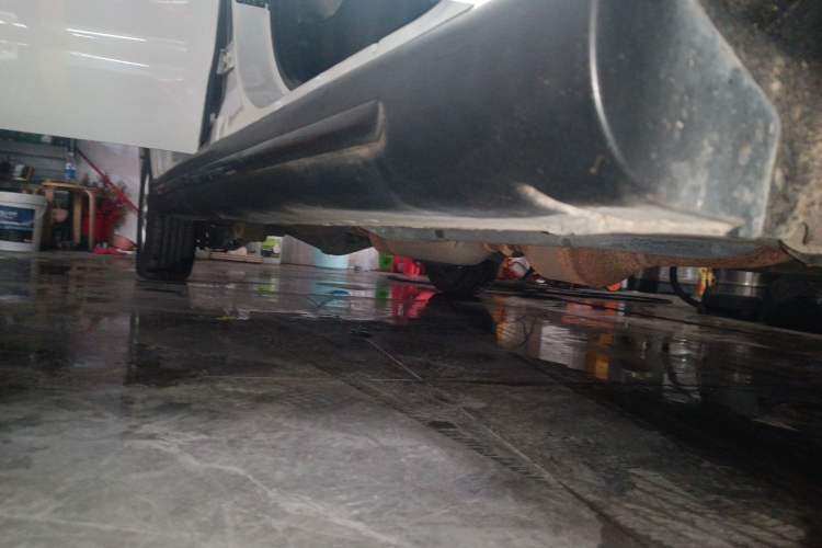 Used HYOSOW H2 2016 H2E 1.5L Elite Model BJ415B Right Side Sill