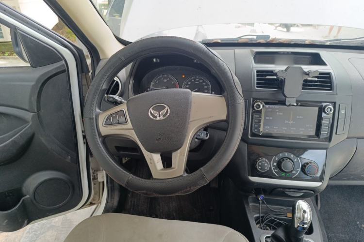 Used HYOSOW H2 2016 H2E 1.5L Elite Model BJ415B Steering Wheel