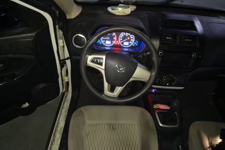 Used HYOSOW H2 2016 H2E 1.5L Elite Model BJ415B Steering Wheel