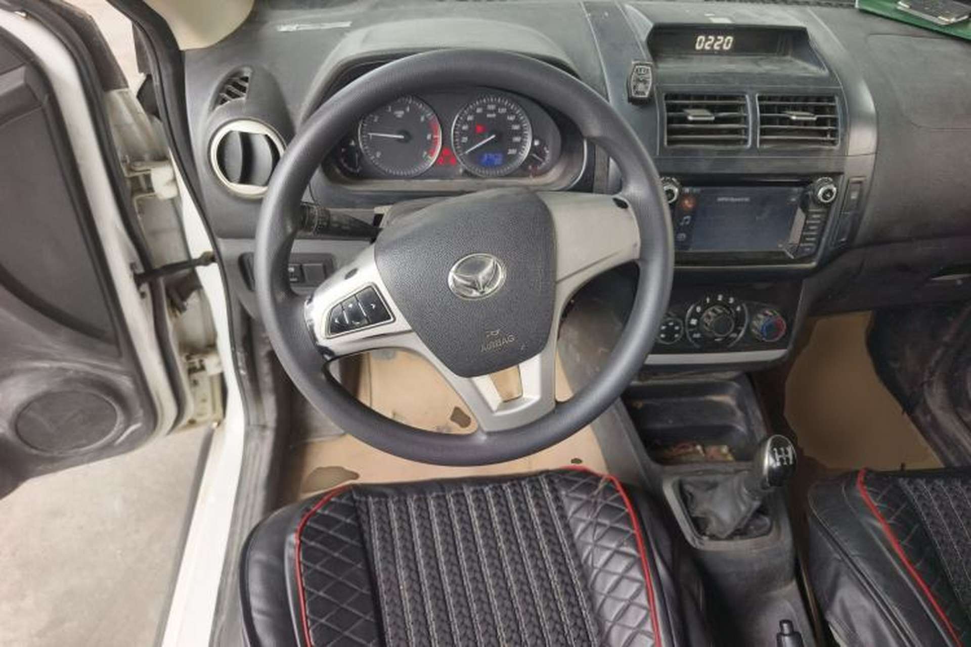 Used HYOSOW H2 2016 H2E 1.5L Elite Model BJ415B Steering Wheel