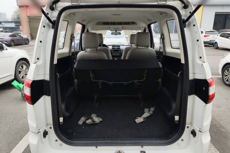 Used HYOSOW H2 2016 H2E 1.5L Elite Model BJ415B Trunk