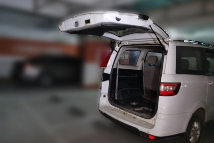 Used HYOSOW H2 2016 H2E 1.5L Elite Model BJ415B Trunk