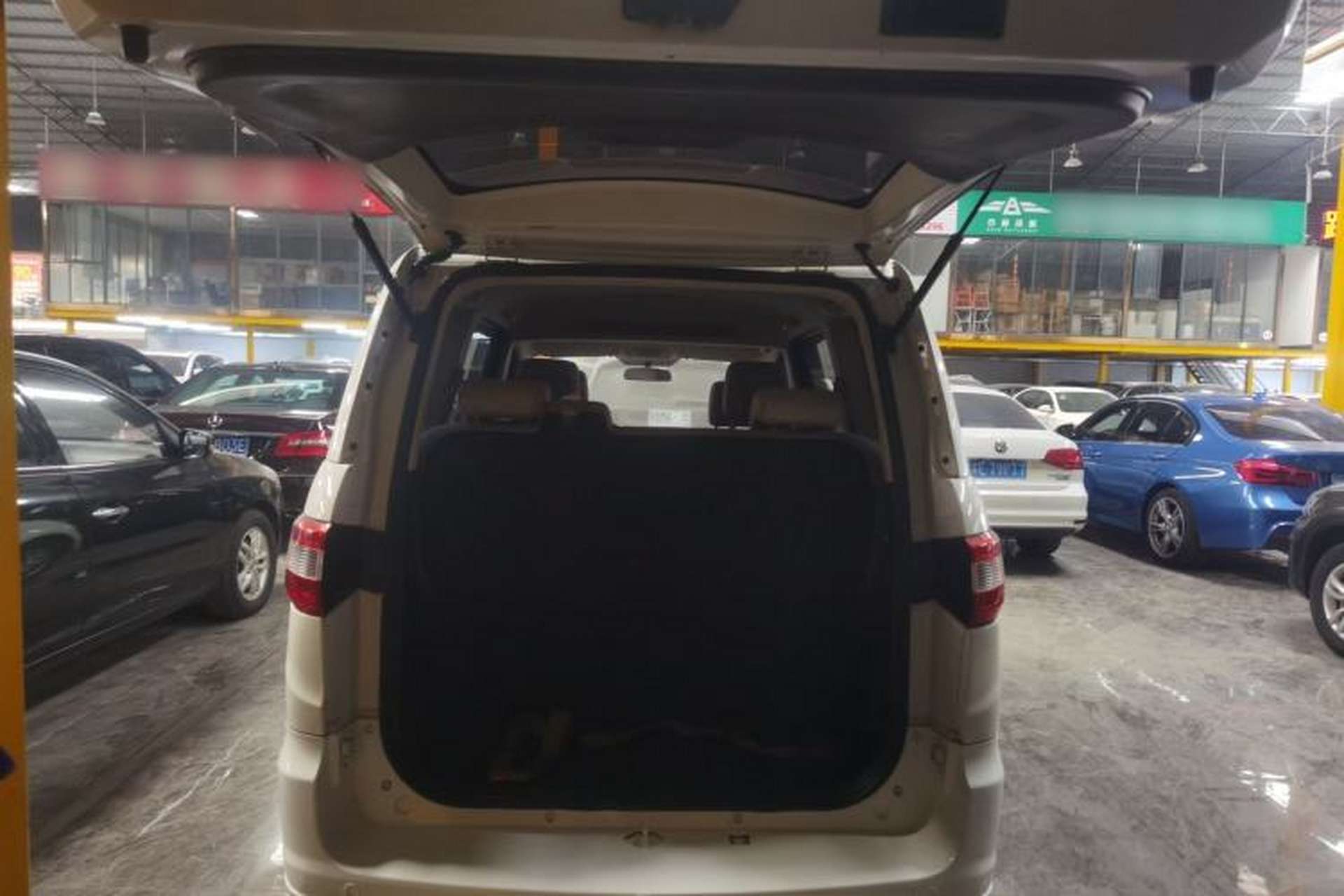 Used HYOSOW H2 2016 H2E 1.5L Elite Model BJ415B Trunk