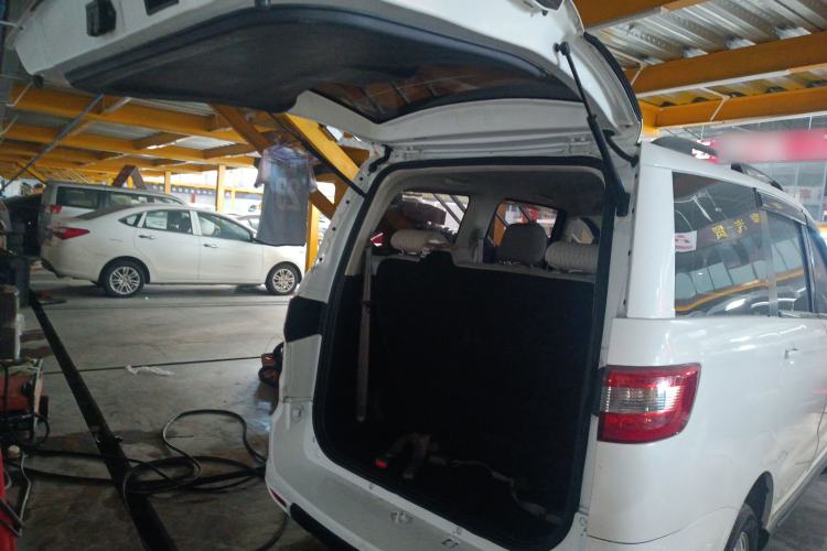 Used HYOSOW H2 2016 H2E 1.5L Elite Model BJ415B Trunk