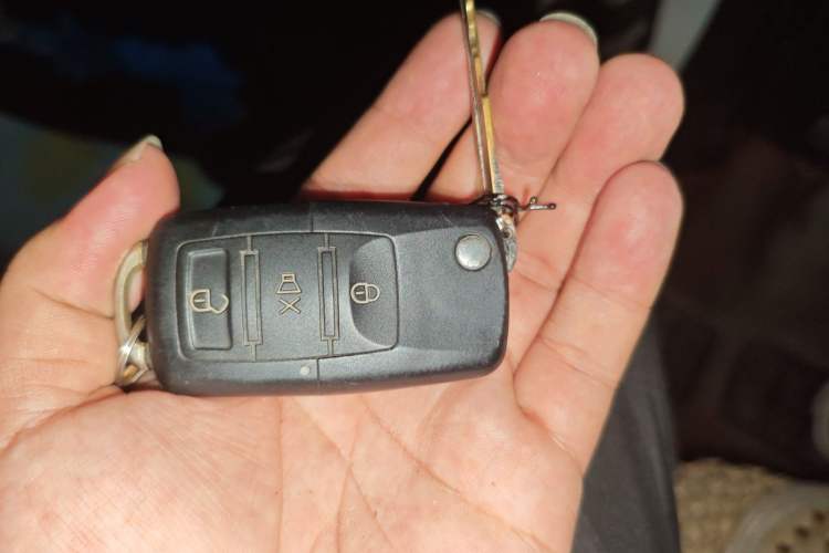Used HYOSOW H2 2016 H2E 1.5L Elite Model BJ415B Vehicle Key