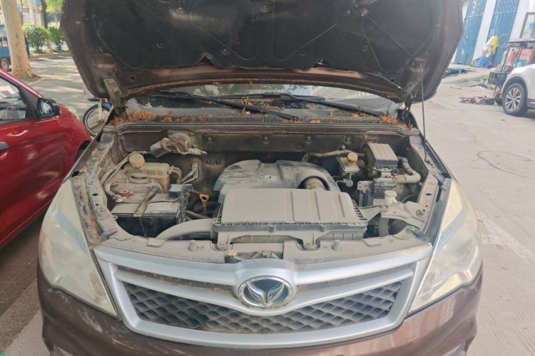 Used HYOSOW H2 2016 H2E 1.5L Elite Model BJ415B Engine Bay