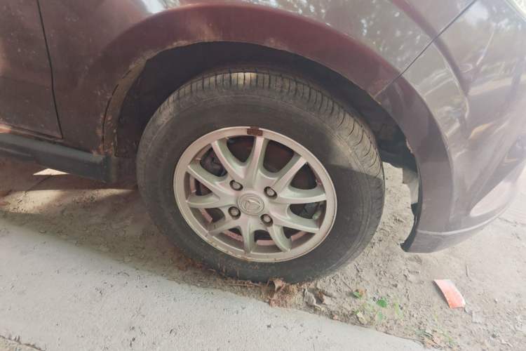 Used HYOSOW H2 2016 H2E 1.5L Elite Model BJ415B Right Front Wheel Hub
