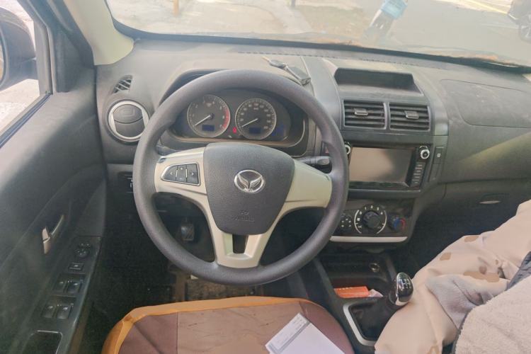 Used HYOSOW H2 2016 H2E 1.5L Elite Model BJ415B Steering Wheel