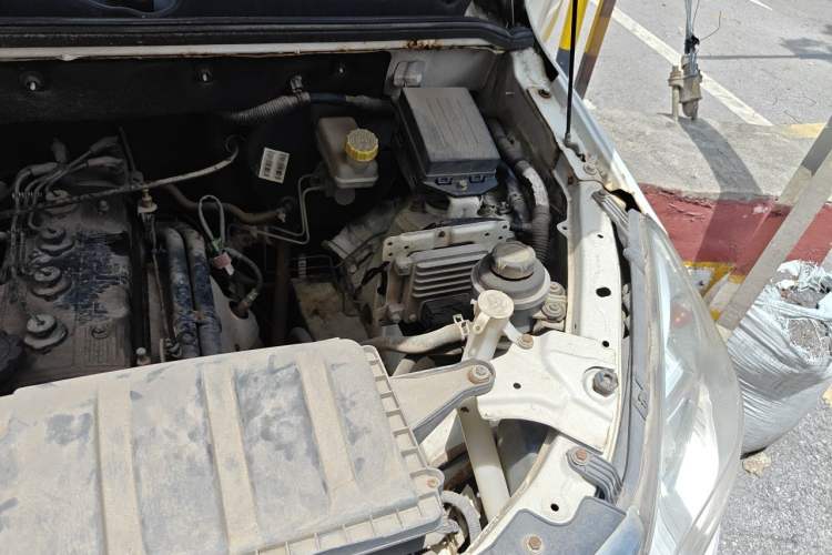 Used HYOSOW H2V 2016 1.5L Standard Version BJ415A Engine Bay Left