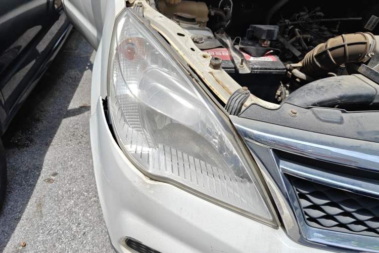 Used HYOSOW H2V 2016 1.5L Standard Version BJ415A Right Front Headlight