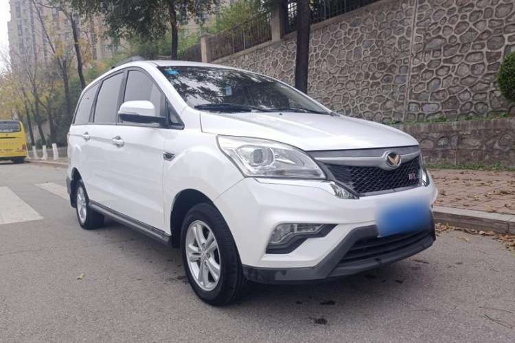 Used HYOSOW H3 2017 1.5L Manual Comfort Sunroof Version Exterior 2