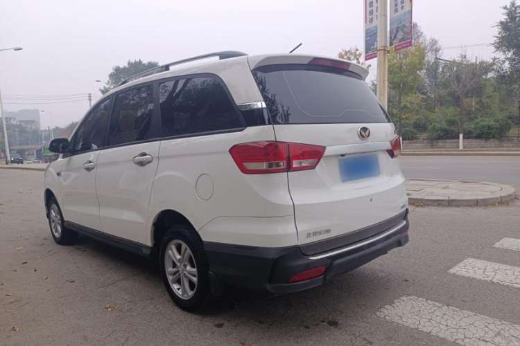 Used HYOSOW H3 2017 1.5L Manual Comfort Sunroof Version Exterior 3