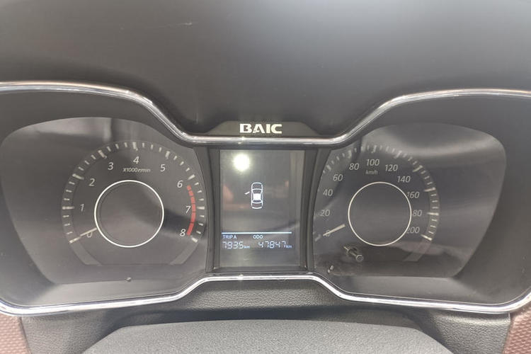 Used HYOSOW H3 2017 1.5L Manual Comfort Sunroof Version Odometer Close Up