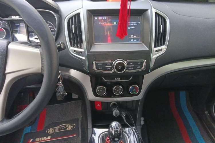 Used HYOSOW H3 2015 1.5L manual luxury version Audio And AC Panel