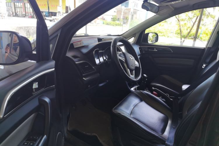 Used HYOSOW H3 2015 1.5L manual luxury version Driver Seat
