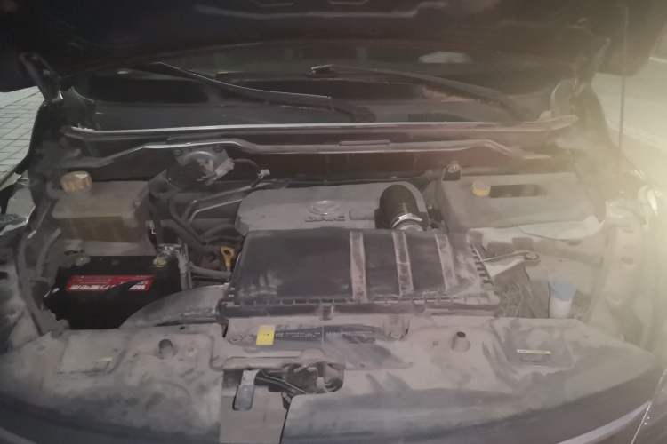 Used HYOSOW H3 2015 1.5L manual luxury version Engine Bay
