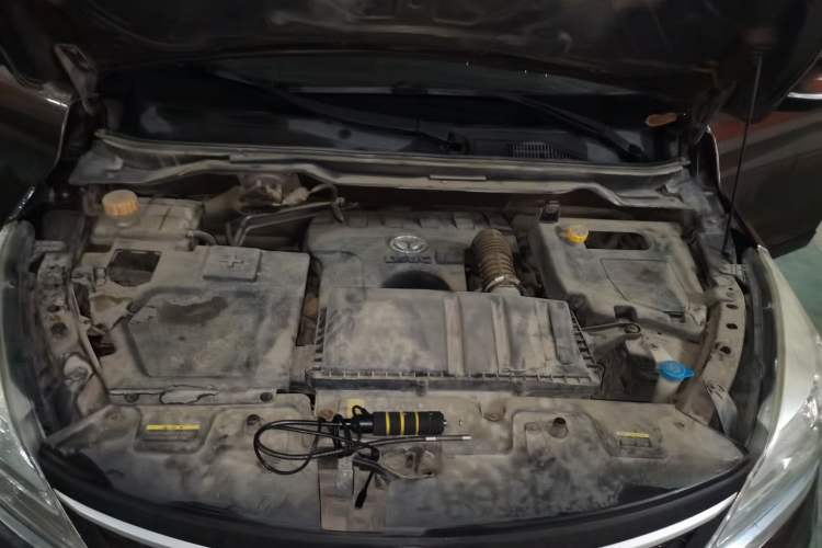 Used HYOSOW H3 2015 1.5L manual luxury version Engine Bay