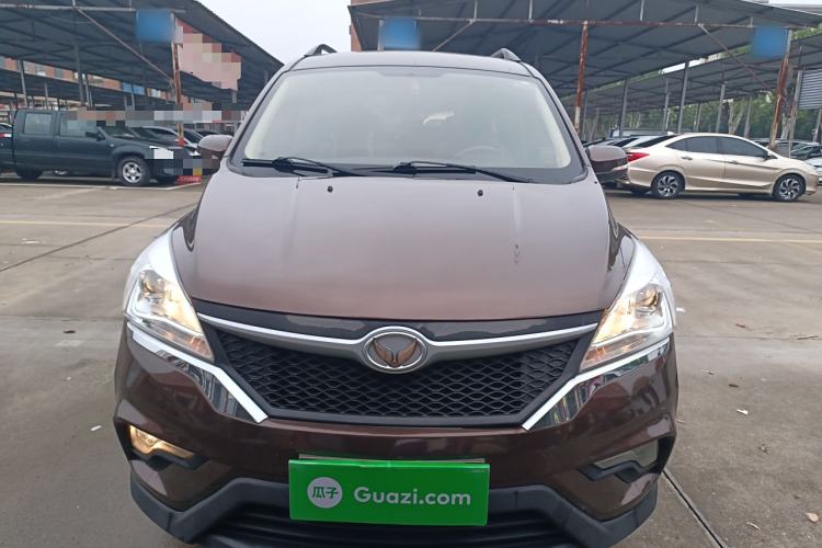 Used HYOSOW H3 2015 1.5L manual Comfort trim level Front