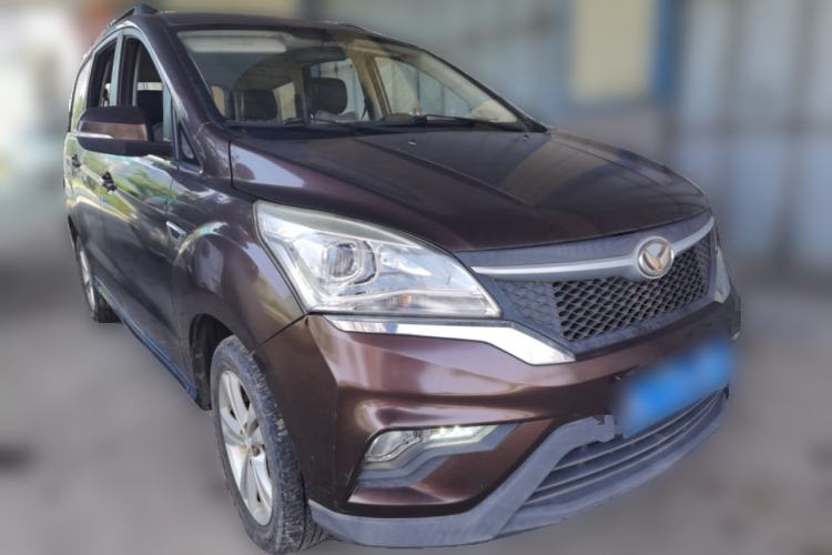 Used HYOSOW H3 2015 1.5L manual luxury version Front Right 45 Deg