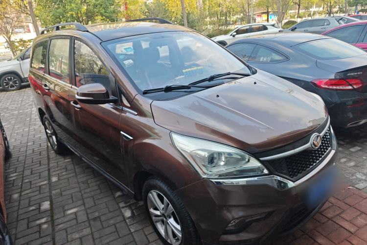 Used HYOSOW H3 2015 1.5L manual luxury version Front Right 45 Deg