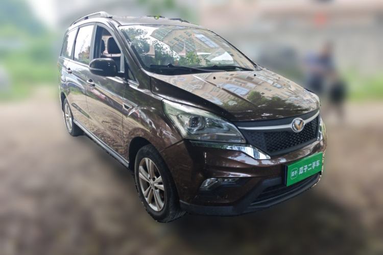 Used HYOSOW H3 2015 1.5L manual luxury version Front Right 45 Deg