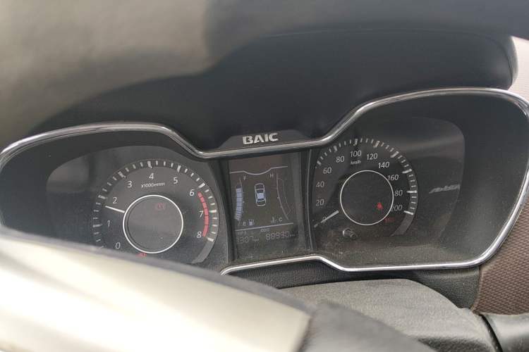 Used HYOSOW H3 2015 1.5L manual Comfort trim level Instrument Cluster