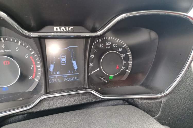Used HYOSOW H3 2015 1.5L manual Comfort trim level Instrument Cluster